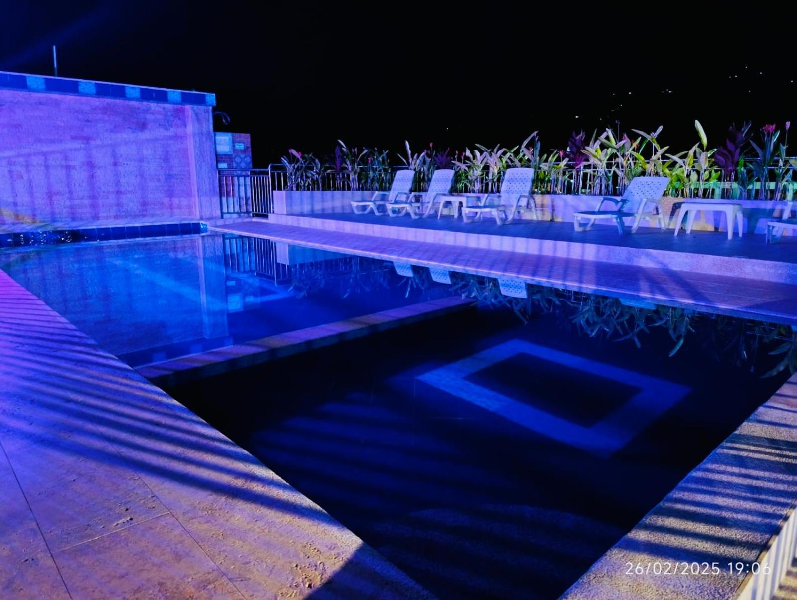 Hotel Bellavista Premium Villeta Exterior photo